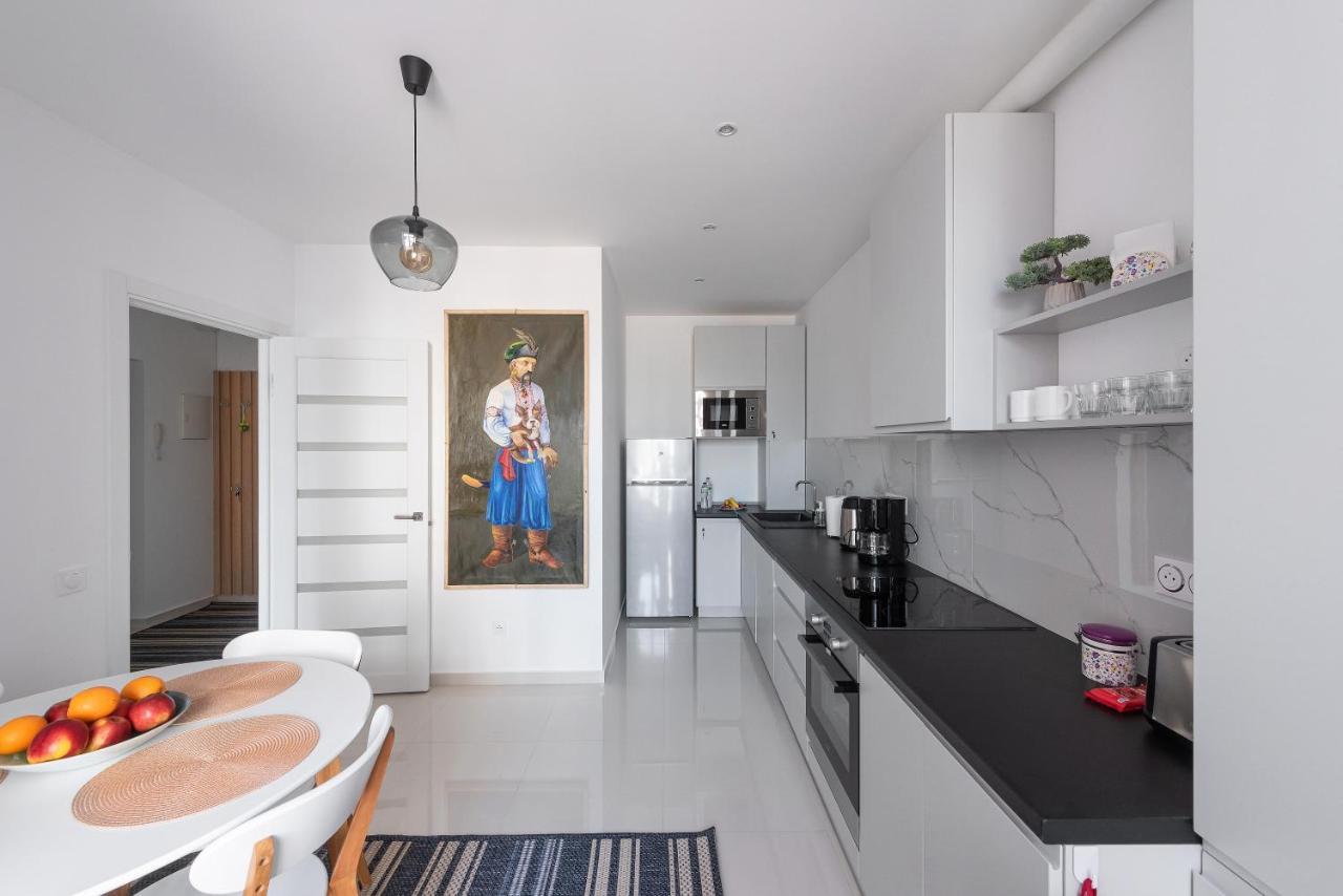 Luxury Apartment Slava Ukraini Ivano-Frankivsk Luaran gambar
